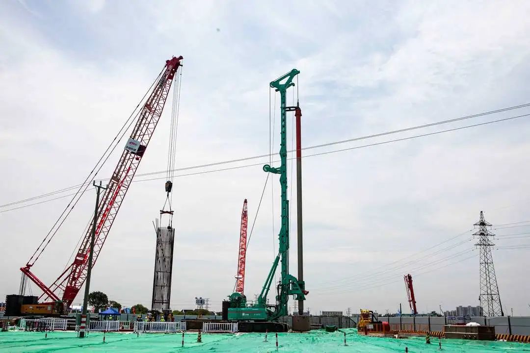 上海金泰大型旋挖機提前60天交出“新答卷” ，多快好省創(chuàng)新的施工紀錄